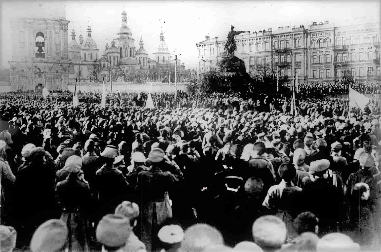 The painful history of Ukraine — A photo timeline
