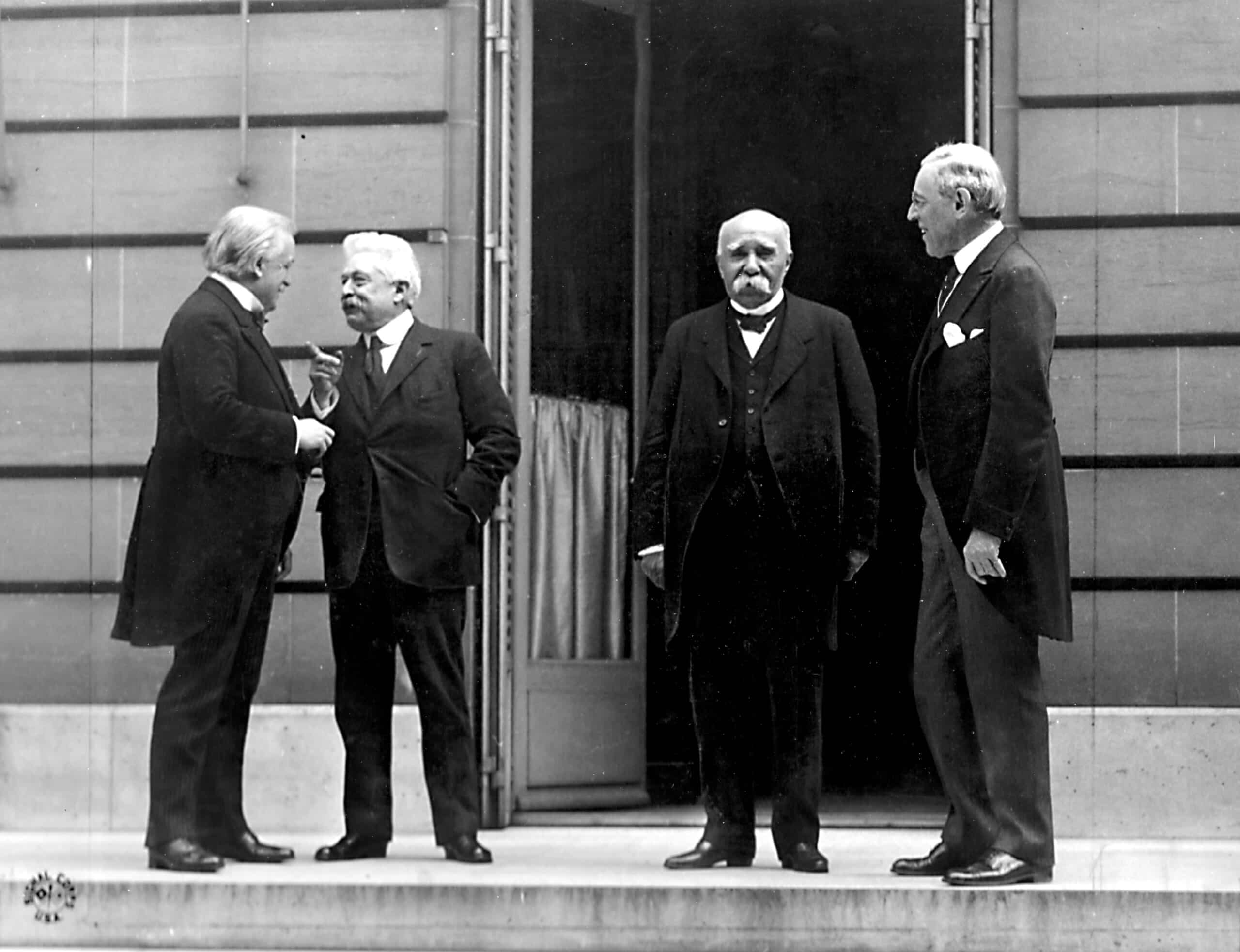 Wilson standing next to Georges Clemenceau at the Paris Peace Conference in 1919