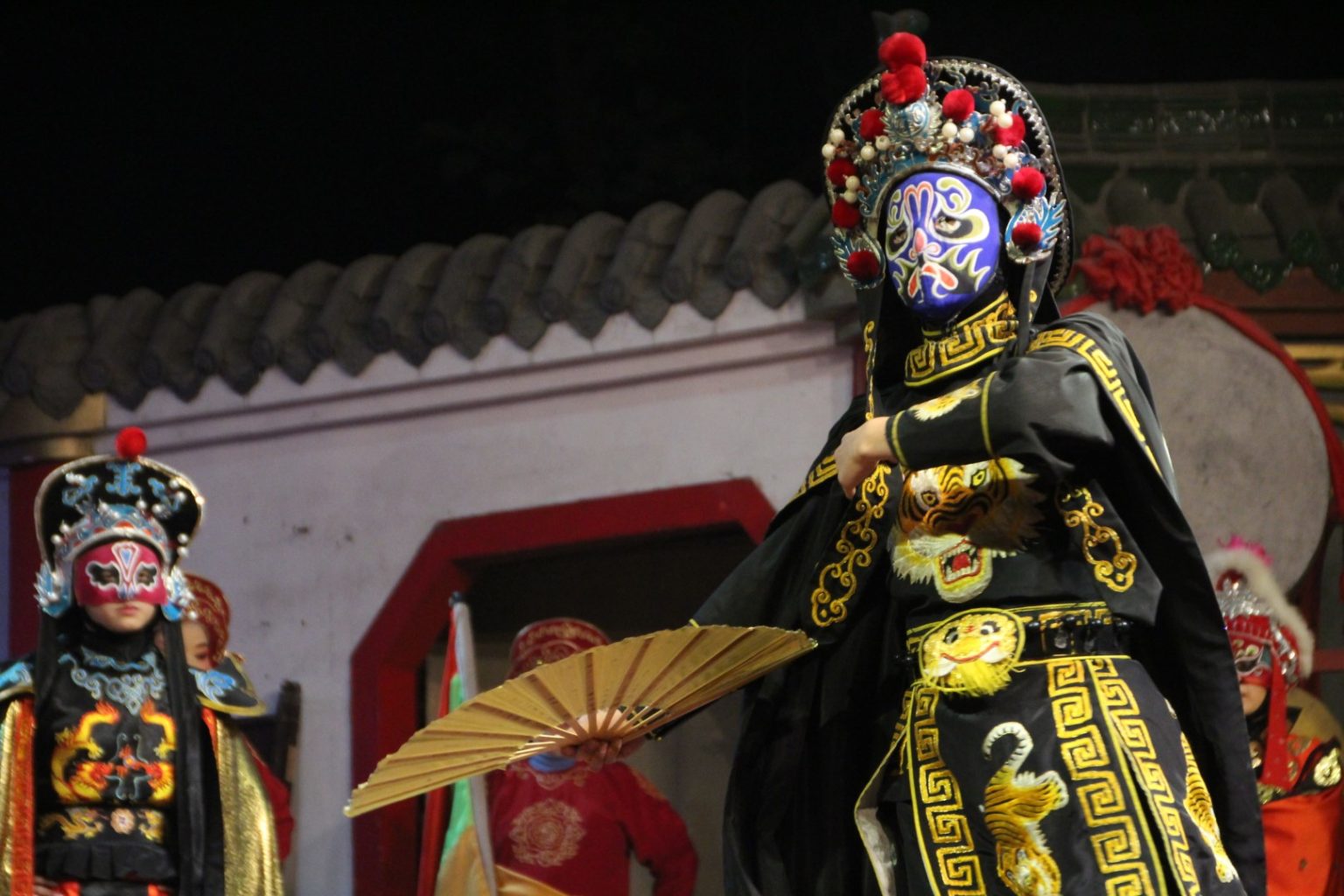 Sichuan Opera: Music, Drama, Comedy & Illusion - in Pictures