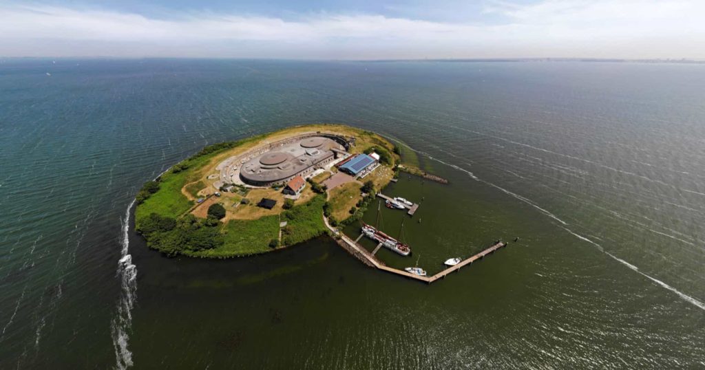 6.2Dutch Water Defence Lines extension of the Defence Line of Amsterdam