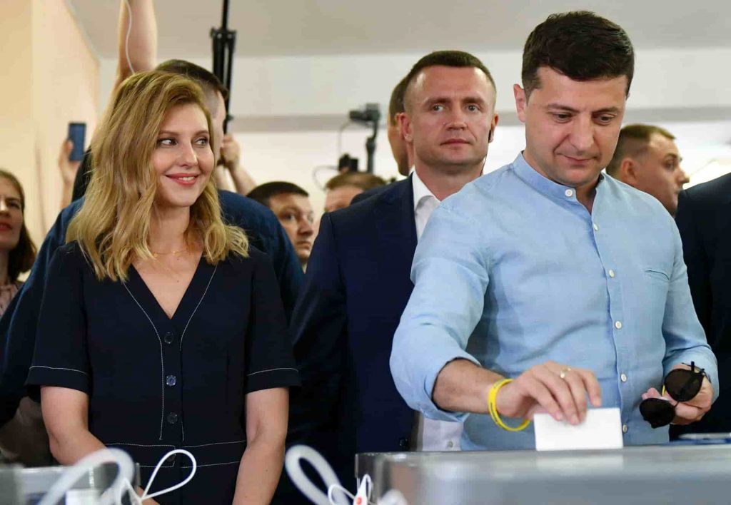 Volodymyr Zelenskyy voted in parliamentary elections 2019 07 21 05