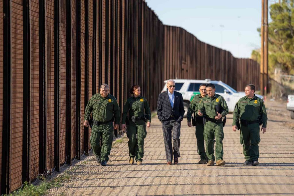 joe biden at the us mexico border