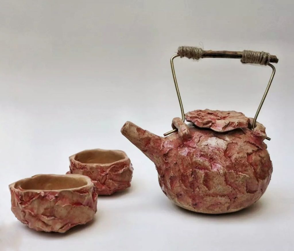 Anahita Ahmadi pottery 7